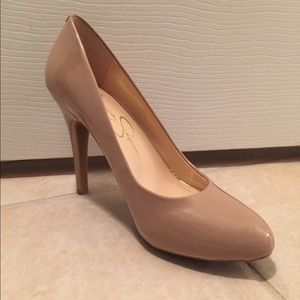 Jessica Simpson nude patent Malia-size 8