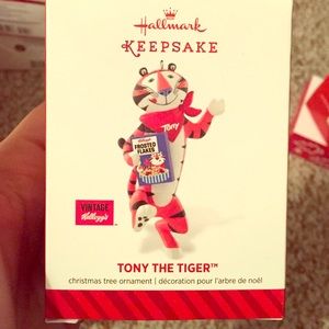 Hallmark keepsake ornament 2014 Tony the Tiger