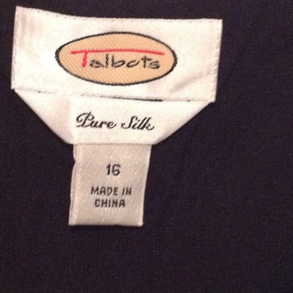 Talbots sleeveless blouse - Picture 3 of 3
