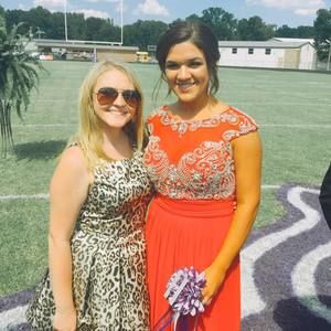 Meet your Posher, Bailey