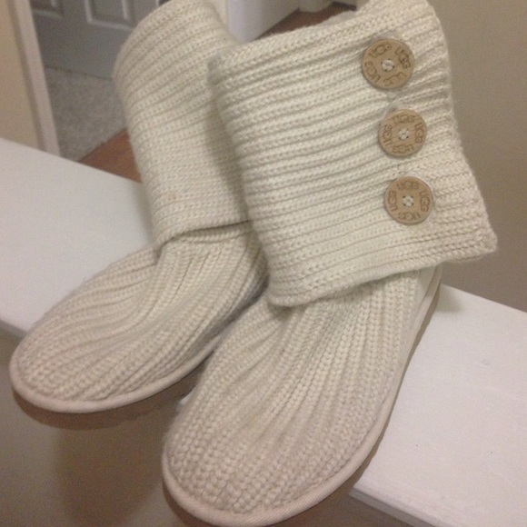 UGG