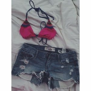 ❄️❄️❄️❄️ SALE ❄️❄️❄️❄️Destroyed/ Light wash