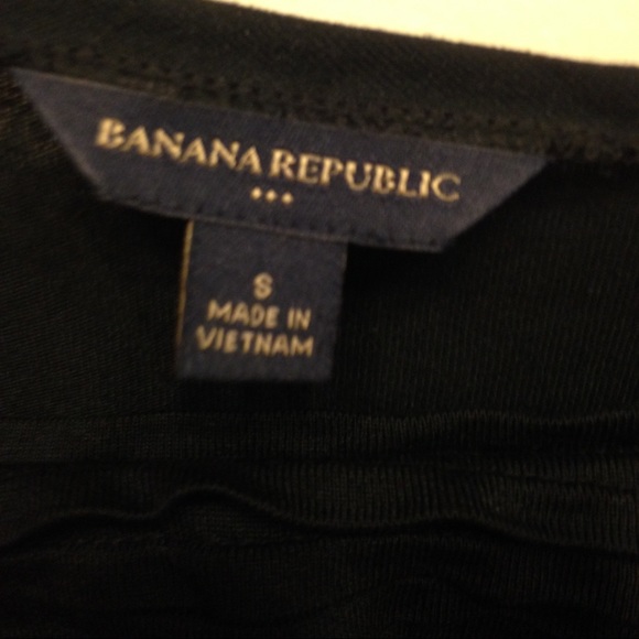 Black short sleeve Banana Republic top, size small - Picture 4 of 4