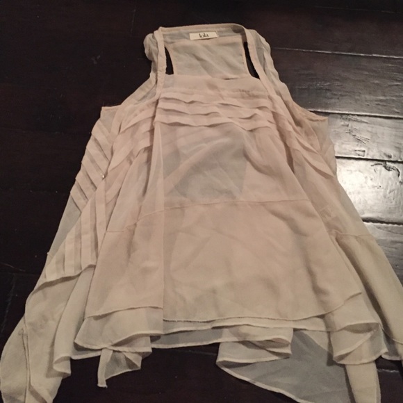 Ivory Flowy Tank