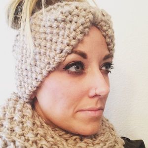 Ear Warmer & Infinity Scarf Set