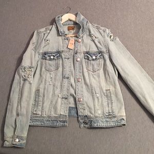 American eagle jean jacket (new with tags!!!)