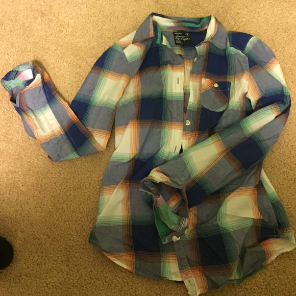 American Eagle plaid shirt
