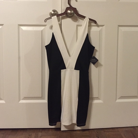 Nasty gal deep v dress size small