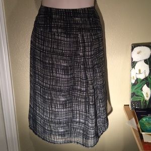 Black and white abstract skirt