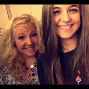 Meet your Posher, Tara