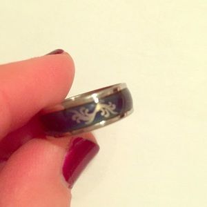 FREE W CLOTHING PURCHASE "Mood Ring" Size 9