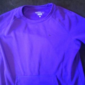 Nike therma fit sweatshirt