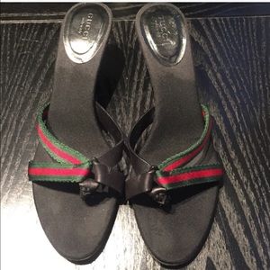 Gucci strap sandals