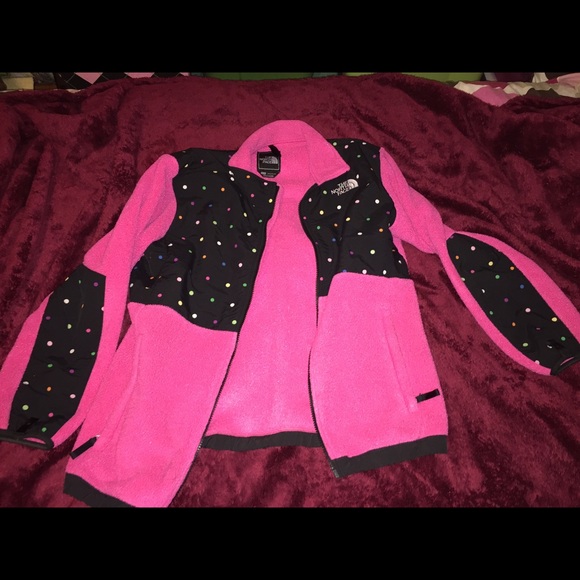 Girls North Face -fits like a Women's Adult Small