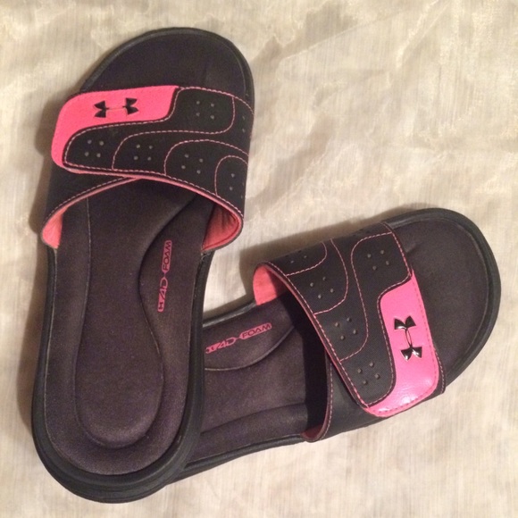 Under Amour Slides
