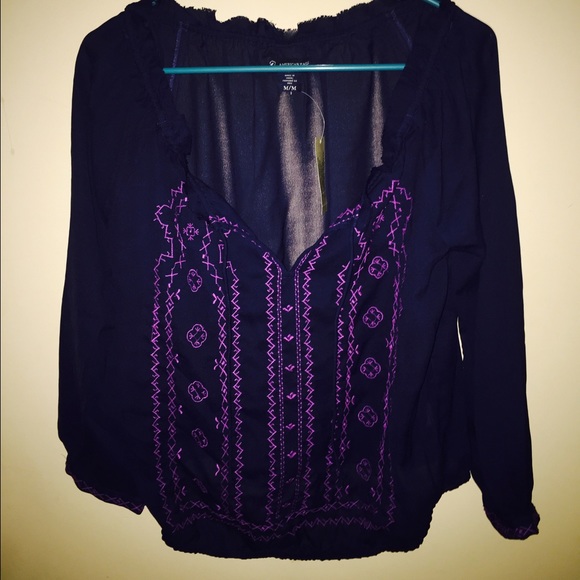 American Eagle Outfitters Top