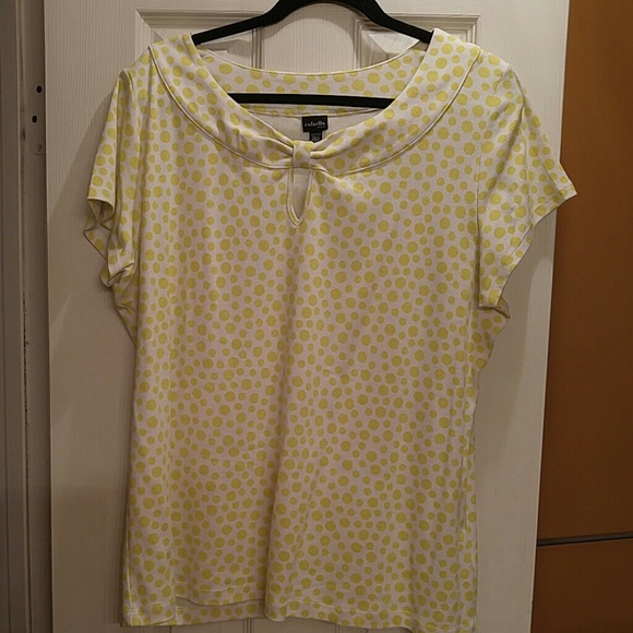 Polka-dotted shirt...super cute!