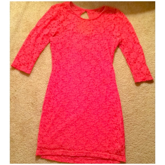 Bebe dress