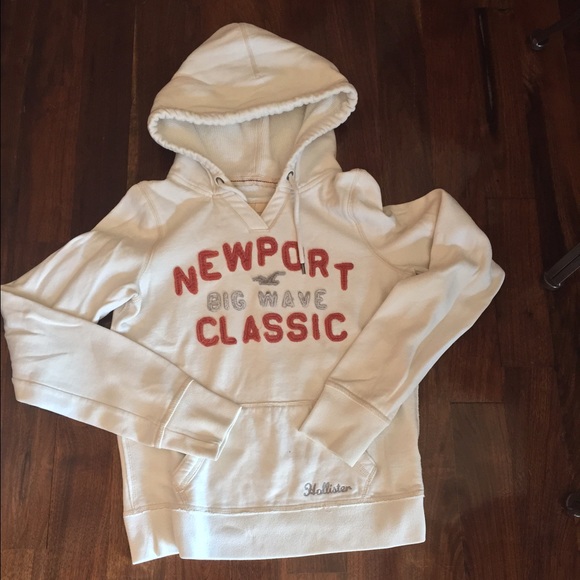 Hollister sweatshirt