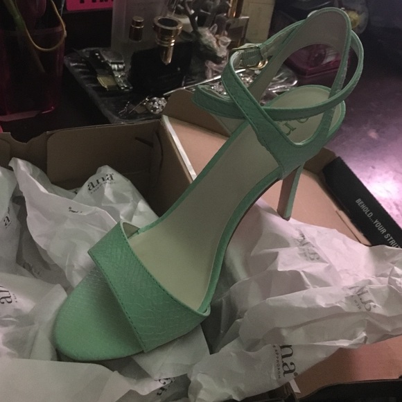 Mint heels - LIMITED TIME SALE