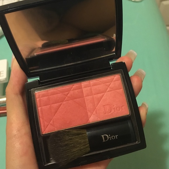dior blush 889