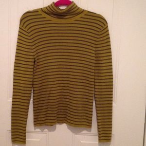 Old Navy ribbed green & purple stripped turtleneck