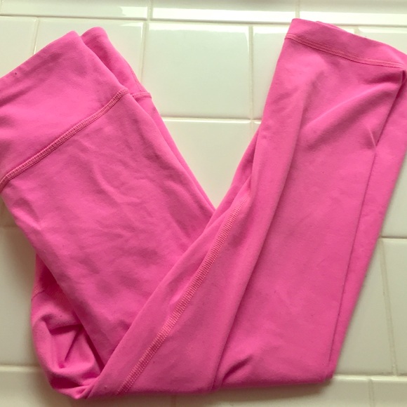 Barely worn BRIGHT pink lulus