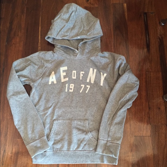 American eagle sweatshirt