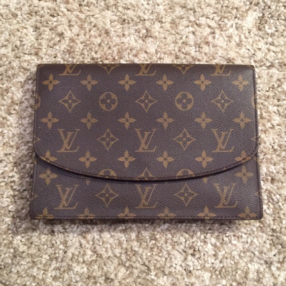 Louis Vuitton Handbags - Authentic Louis Vuitton Pochette Rabat clutch!
