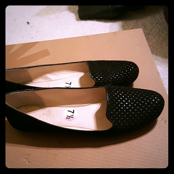 Nine West flats