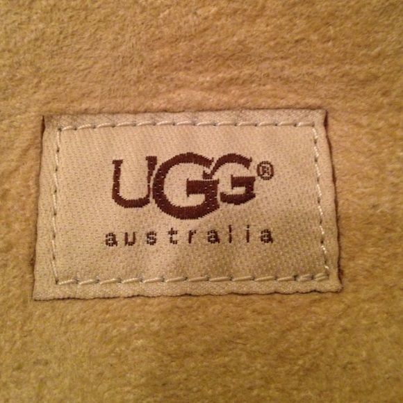 ugg bag - Picture 2 of 4