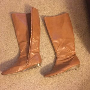 Women's boots