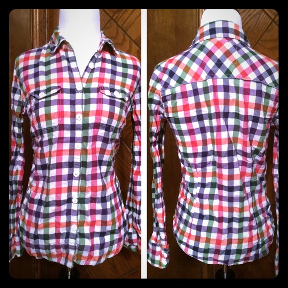 🍁Colorful plaid button-up top🍁