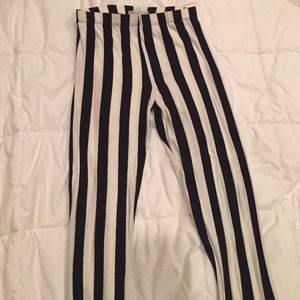 Striped leggings