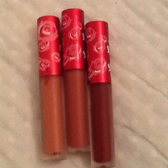Lime crime lipstick set