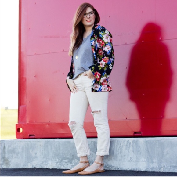 Meet your Posher, Adrian - Picture 4 of 4