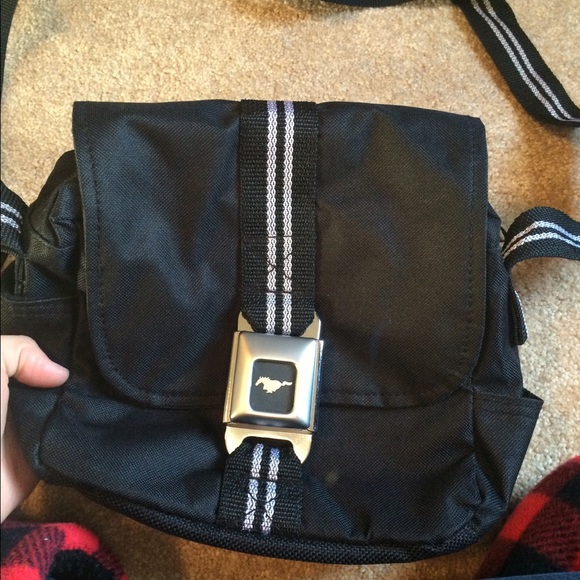 Mustang Ford licensed seatbelt purse