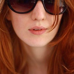 Meet your Posher, Jewel