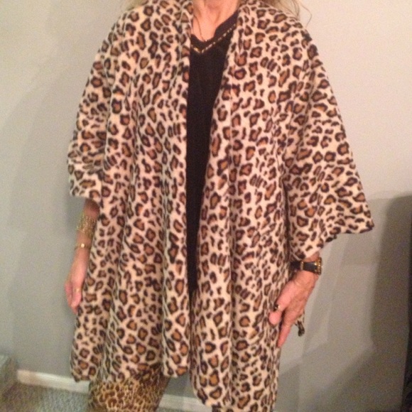 Leopard Print Shawl