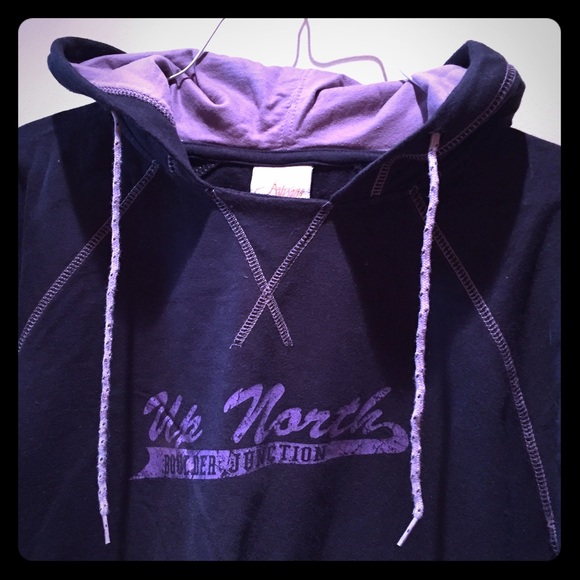 Cute never worn sweatshirt hoodie