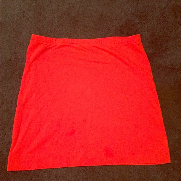 Red H&M skirt - Picture 1 of 3