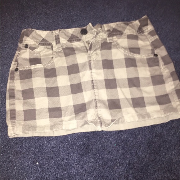 Gray Miley Cyrus Mini Skirt - Picture 1 of 3