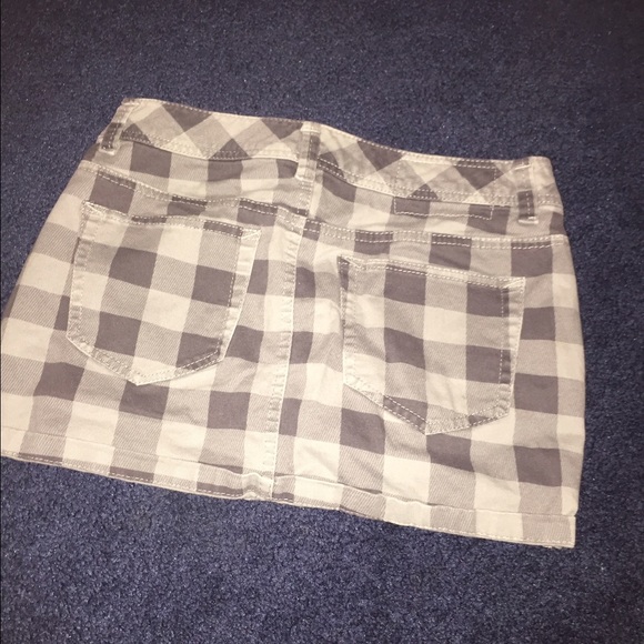 Gray Miley Cyrus Mini Skirt - Picture 2 of 3