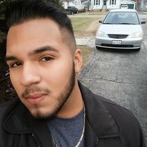 Meet your Posher, Alvaro