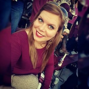 Meet your Posher, Michaela