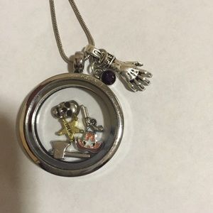 Rick Grimes / The Walking Dead Locket necklace
