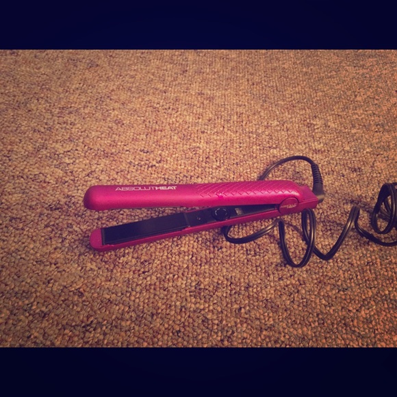 Absolute heat hair straightener