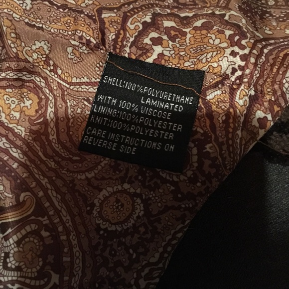 Coat - Picture 4 of 4