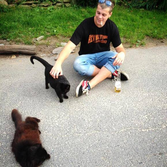 Meet your Posher, Devan - Picture 1 of 1