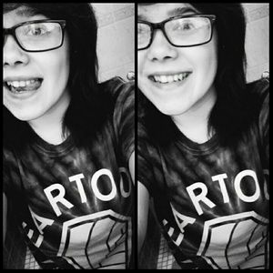 Meet your Posher, Ella